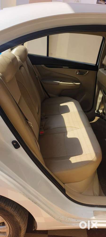 Maruti Suzuki Ciaz 2014-2017 At Vxi Plus, 2015, Petrol