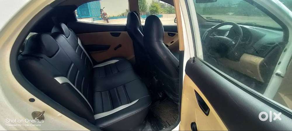 Hyundai Eon 2015 Petrol Magna