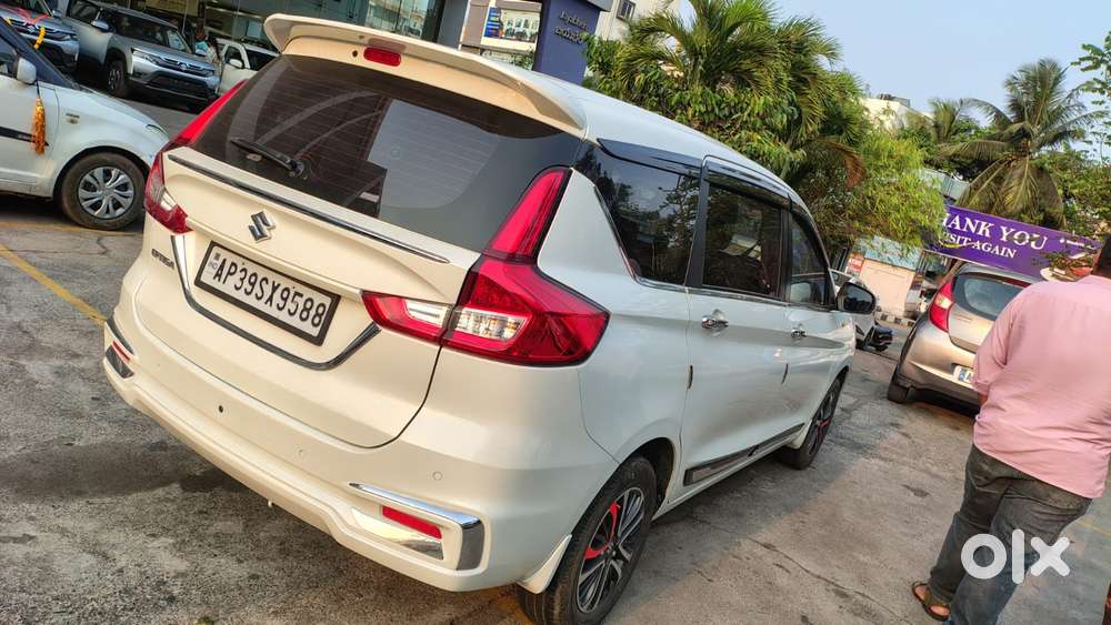Maruti Suzuki Ertiga Zxi (o) Cng [2022-2023], 2023, Cng & Hybrids