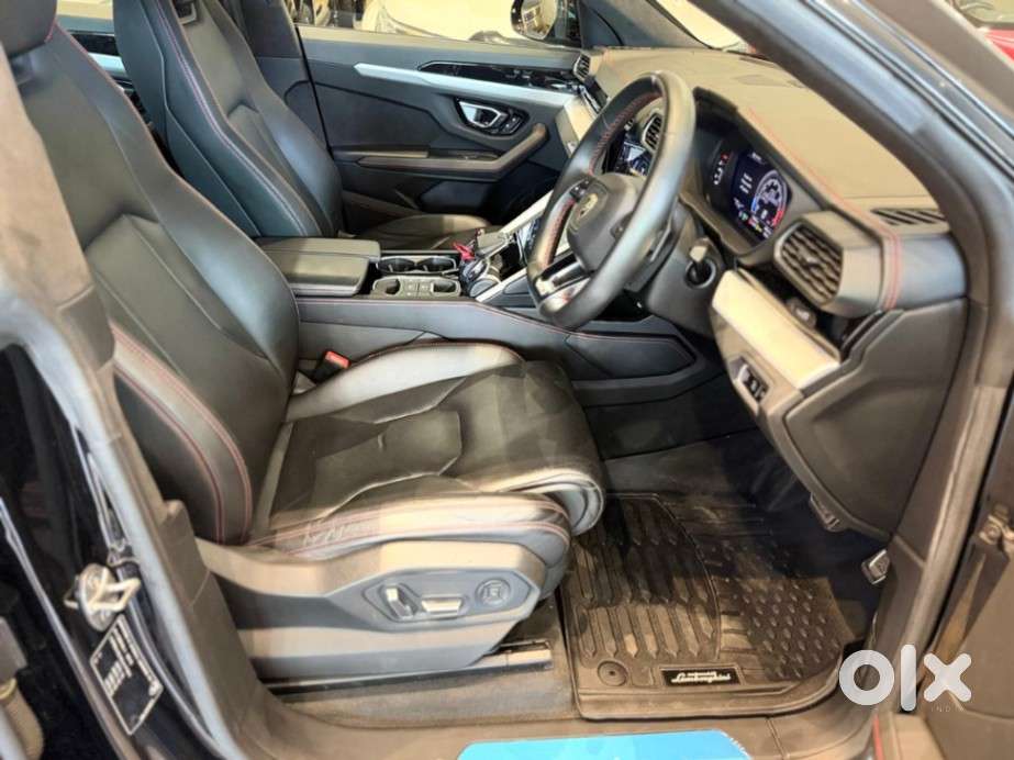 Lamborghini Urus V8, 2020, Petrol