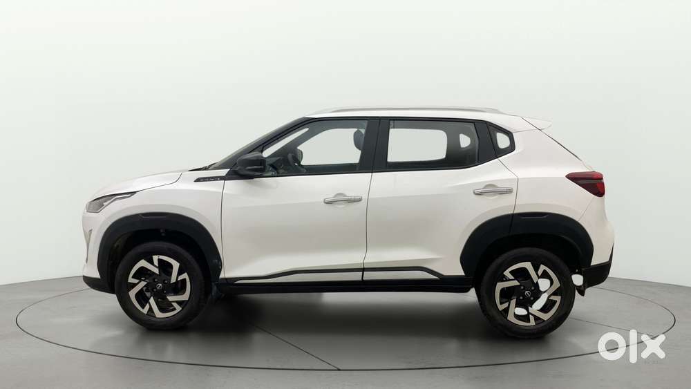Nissan Magnite 1.0 Xv, 2023, Petrol