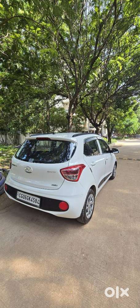 Hyundai Grand I10 Sportz O 1.2, 2018, Petrol