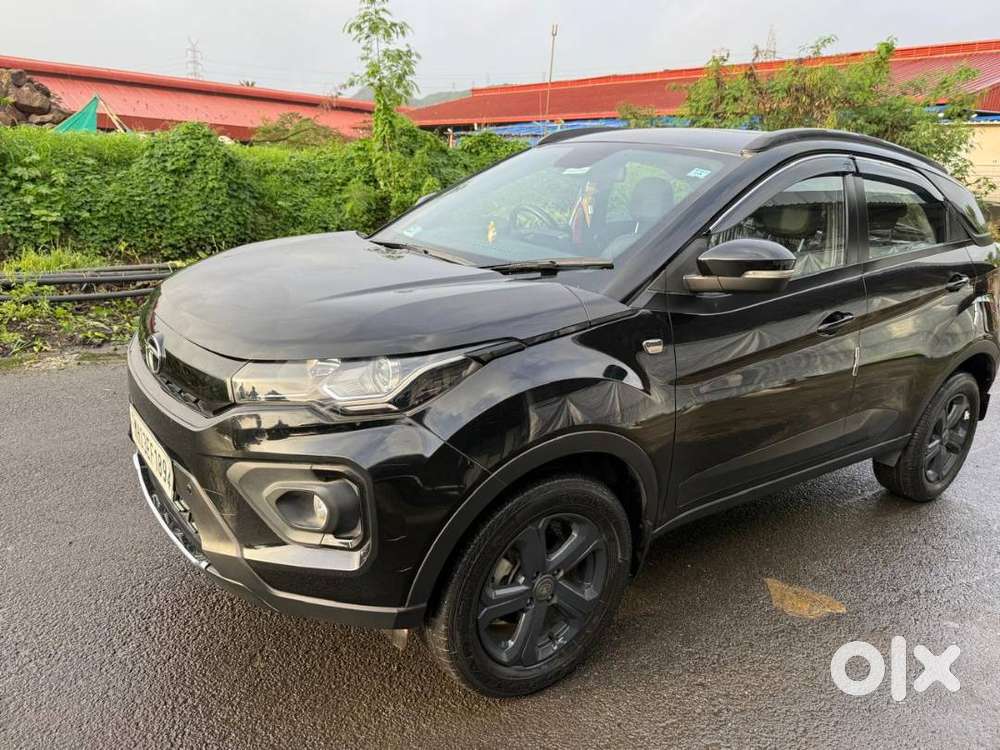 Tata Nexon 2023 Petrol 9800 Km Driven