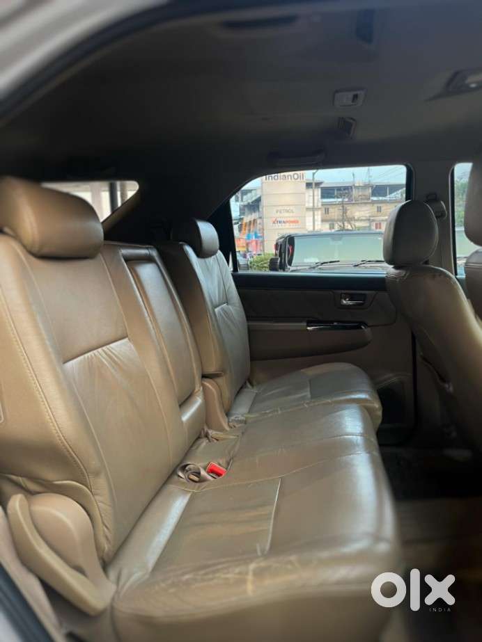 Toyota Fortuner 3.0 4x2 Automatic, 2012, Diesel