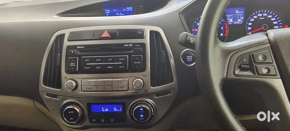 Hyundai I20 - 2014 - Petrol 5200 Km Driven