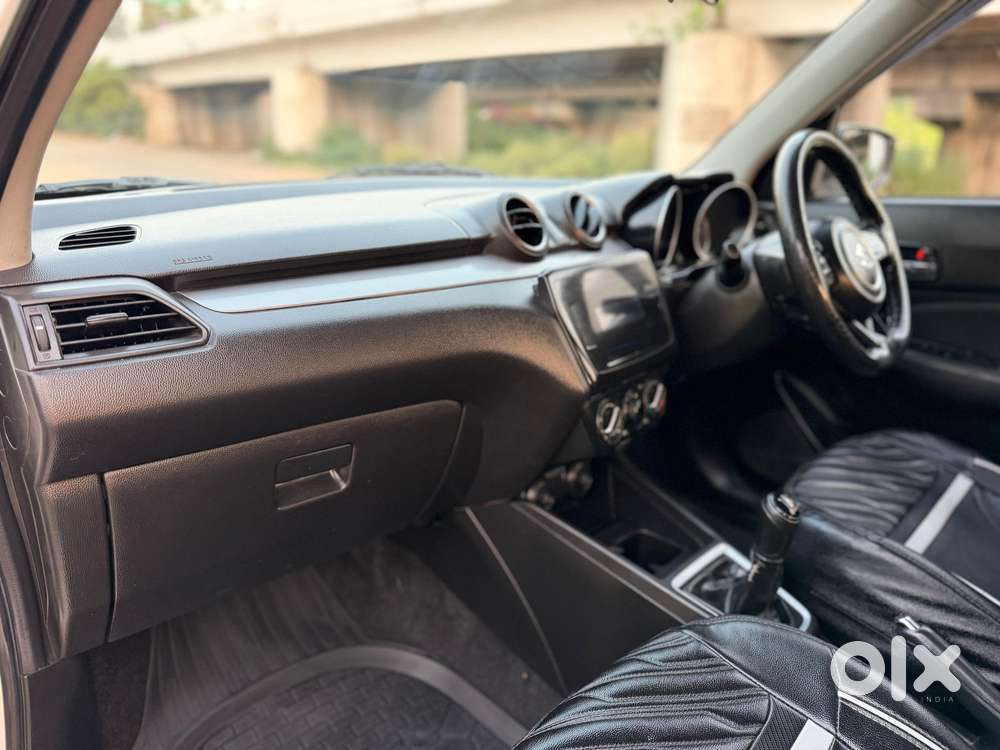 Maruti Suzuki Swift 1.2 Vxi (o), 2022, Petrol