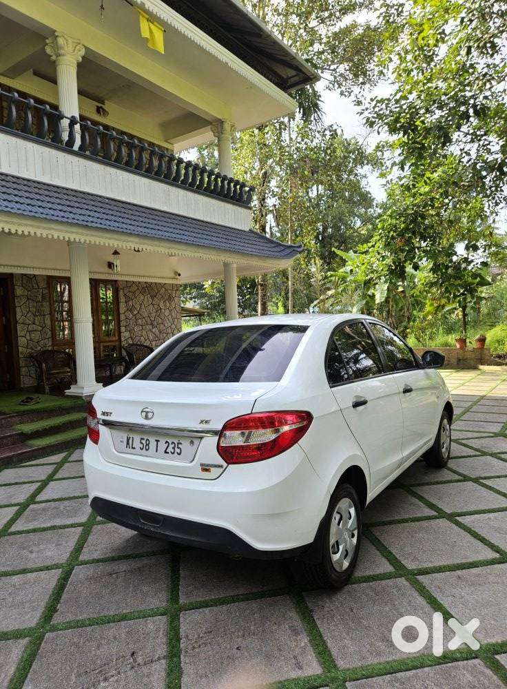 Tata Zest Revotron 1.2t Xe, 2016, Petrol