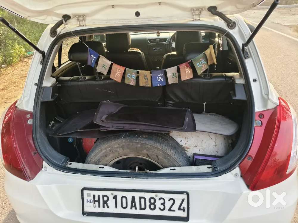 Maruti Suzuki Swift 2017 Cng & Hybrids 84000 Km Driven