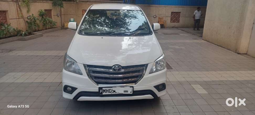 Toyota Innova 2.5 G (diesel) 7 Seater Bs Iv, 2012, Diesel