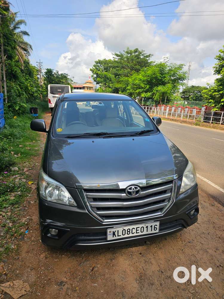 Toyota Innova 2.5 Gx 7 Seater Bs Iv, 2014, Diesel