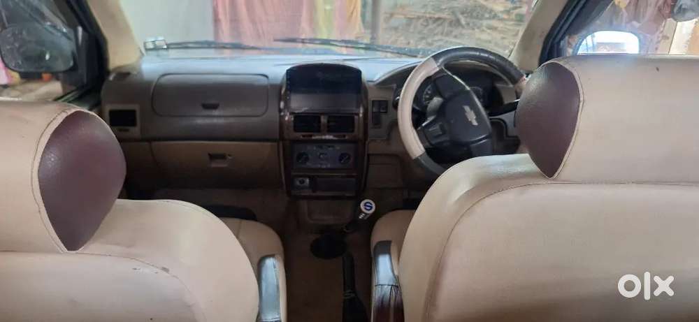 Tavera B3 10 Seater 2010. Newly Look Pakka Condition
