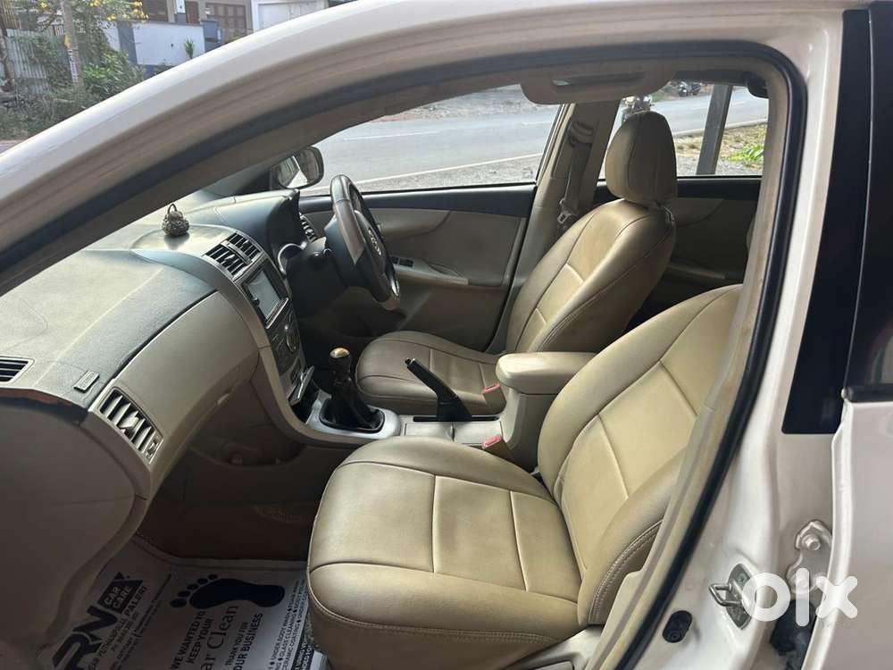 Toyota Corolla Altis 2012 Diesel Well Maintained