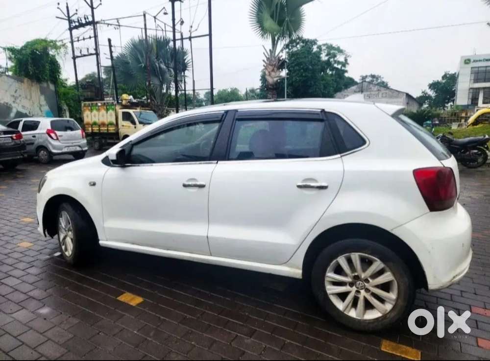 Volkswagen Polo Petrol Highline 1.2l, 2013, Petrol