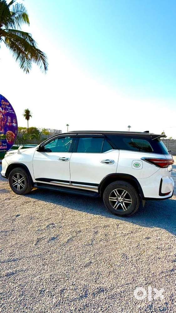 Toyota Fortuner 2018 Diesel 220000 Km Driven