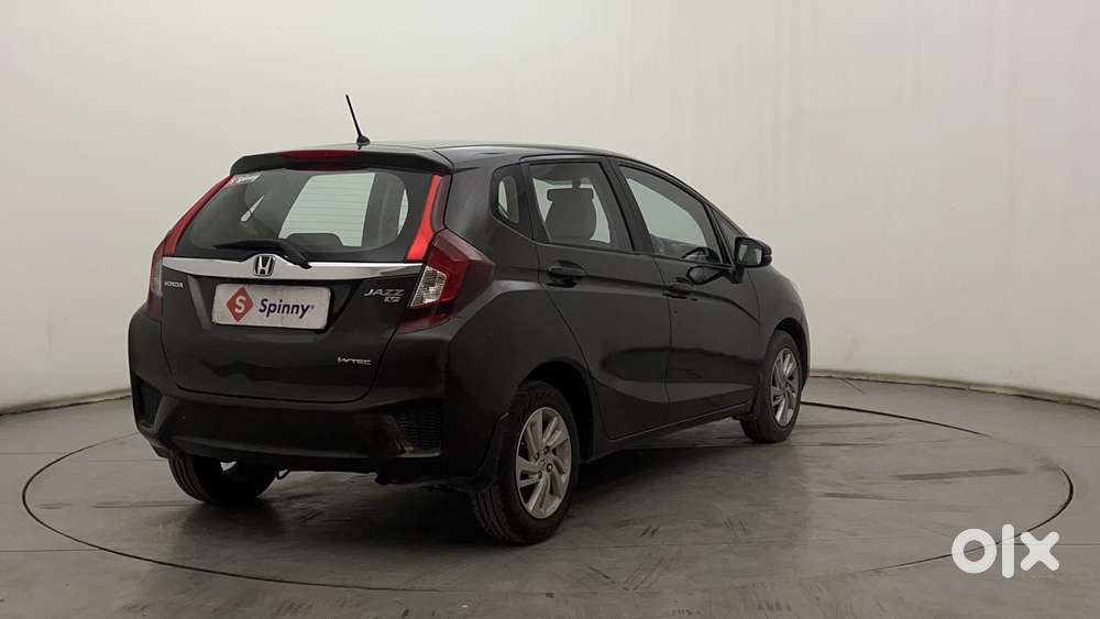 Honda Jazz [2020-2023] 1.2 V I-vtec Mt, 2016, Petrol