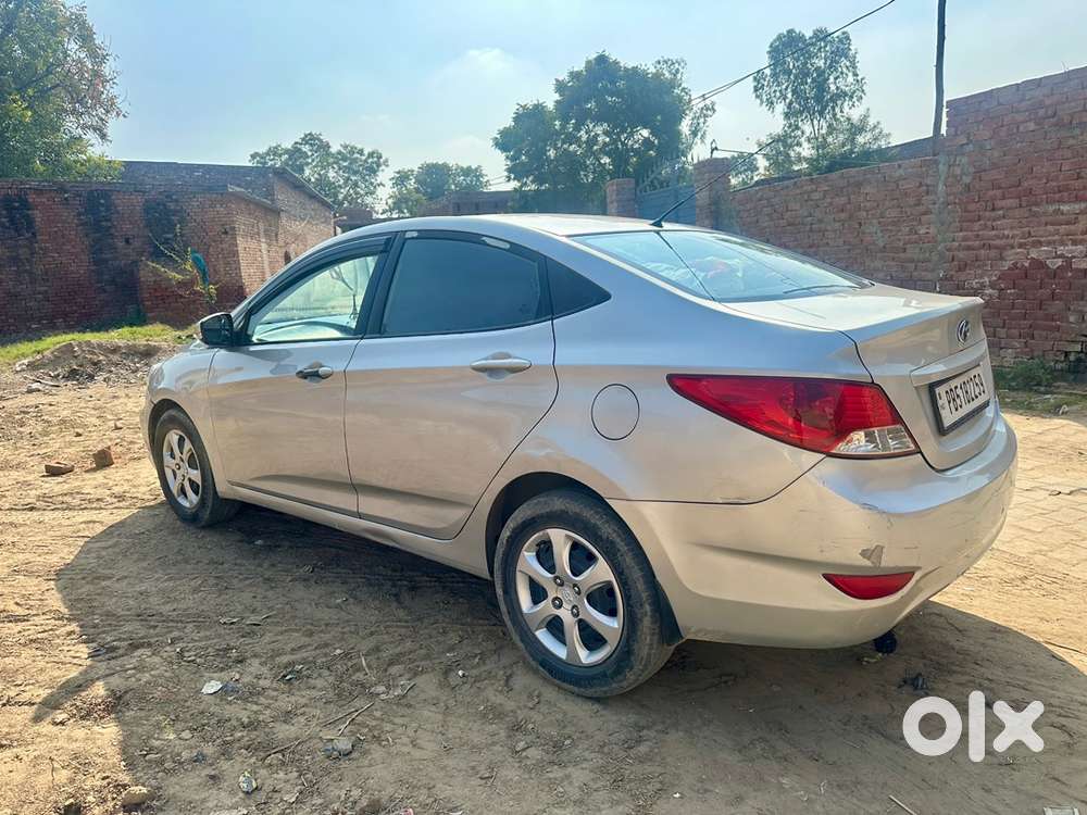 Hyundai Fluidic Verna 2014