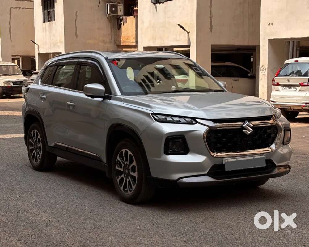 Maruti Suzuki Grand Vitara 1.5 Alpha Plus Intelligent Hybrid Ecvt, 2..