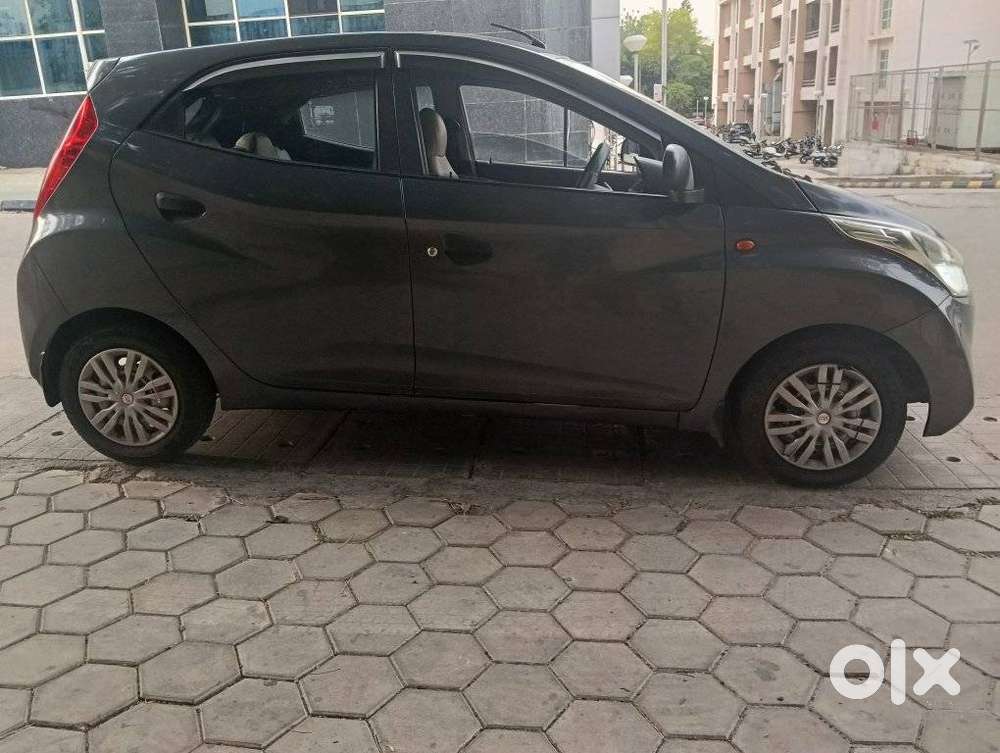 Hyundai Eon Era +, 2018, Petrol