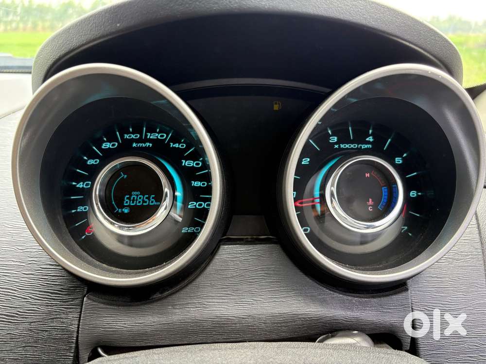 Mahindra Xuv500 W9, 2021, Diesel