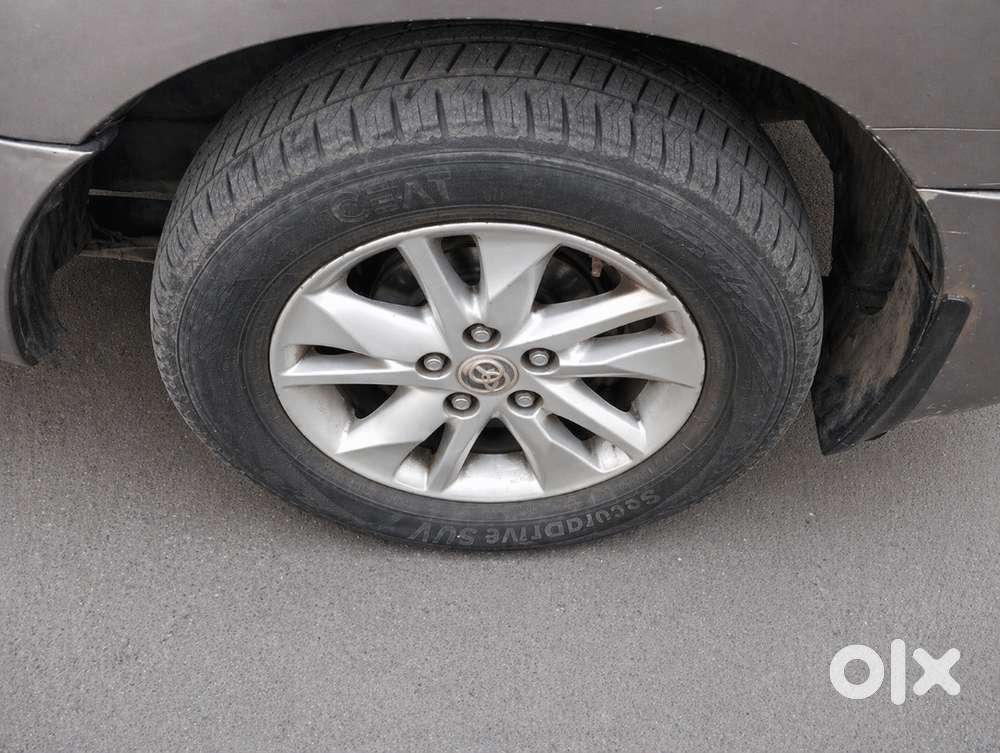 2016 Toyota Innova Crysta 2.4 V Diesel 1st Ownerexcellent Condition