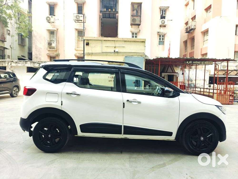 Renault Triber Rxz Easy-r Amt, 2022, Petrol