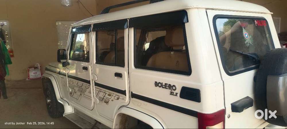 Mahindra Bolero 2013 Diesel Well Maintained