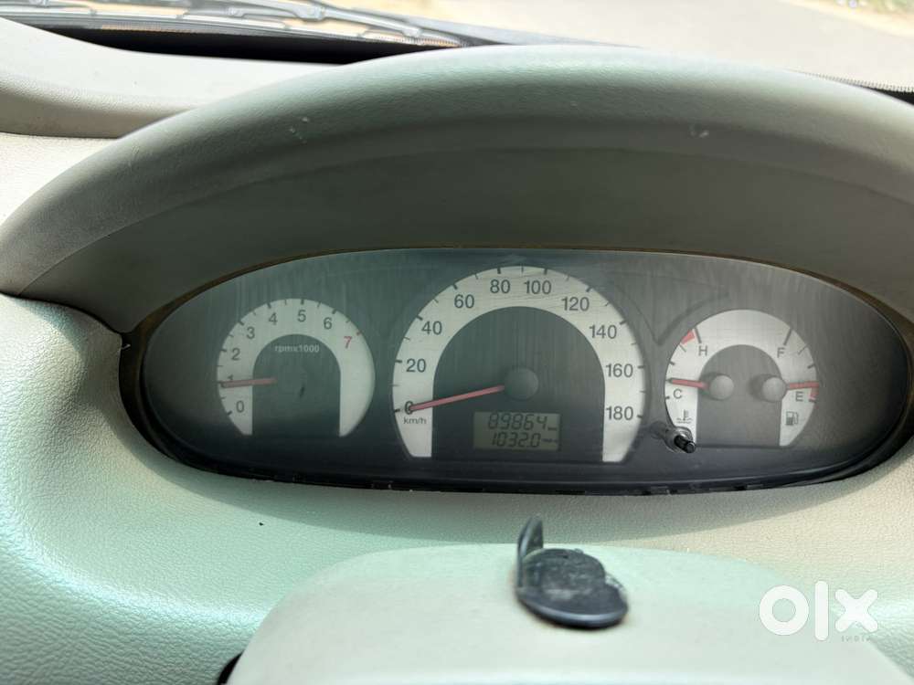 Mahindra Quanto C4, 2013, Diesel
