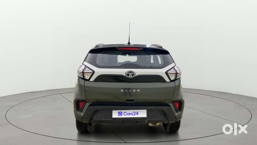 Tata Nexon 1.5 Revotorq Xma Amt (s), 2022, Petrol