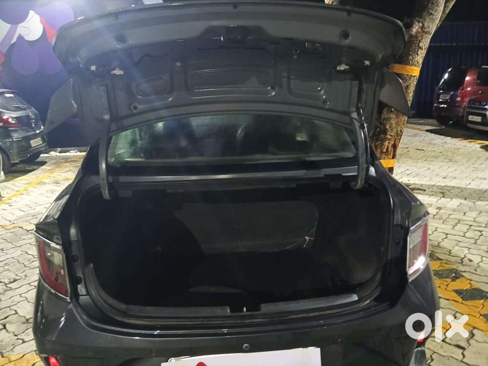 Hyundai Aura [2023-ongoing] 1.2 S Petrol Manual, 2021, Petrol