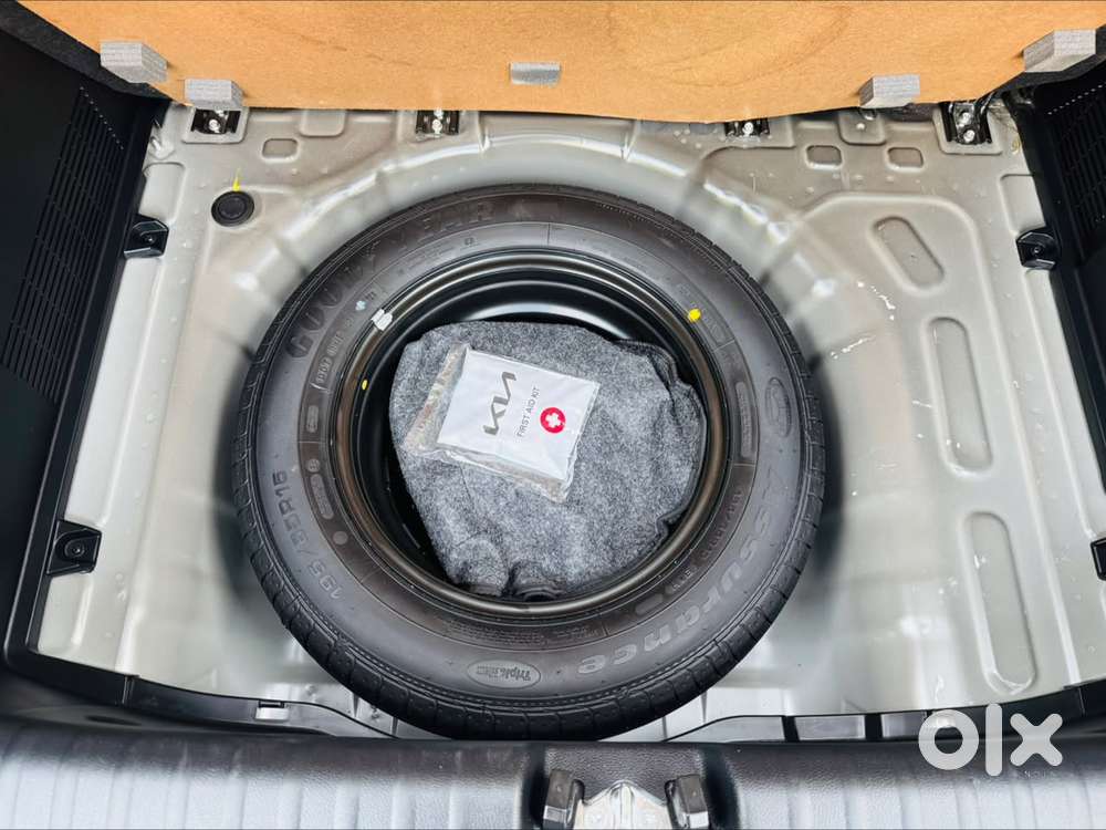 Kia Sonet Htk Plus Turbo Dct, 2026, Petrol