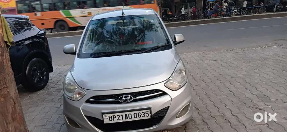 Hyundai I10 2012 Petrol 74000 Km Driven