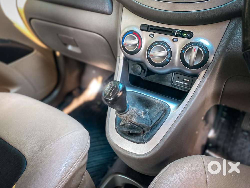 Hyundai I10 Sportz Option, 2015, Petrol