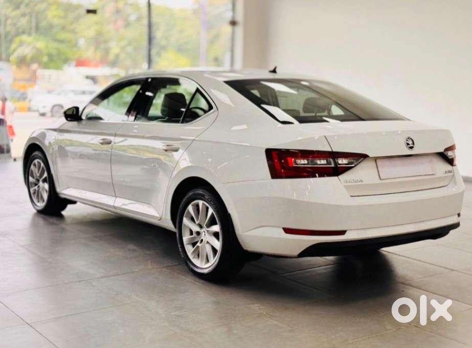 Skoda Superb 2.0 Tsi At L&k, 2017, Petrol