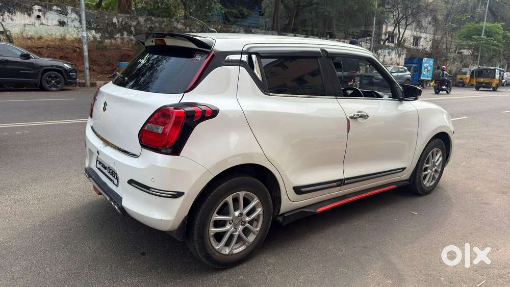 Maruti Suzuki Swift Vvt Zxi, 2022, Petrol