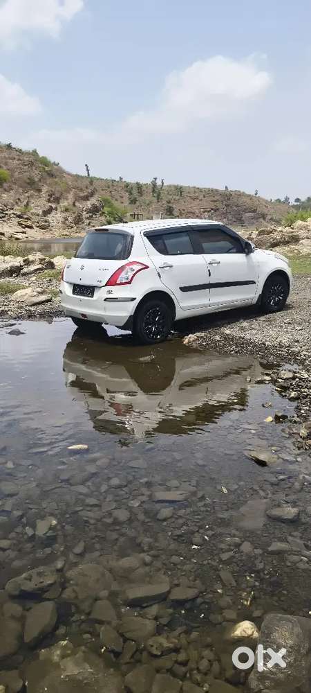 2013 Maruti Suzuki Swift Vxi Cng