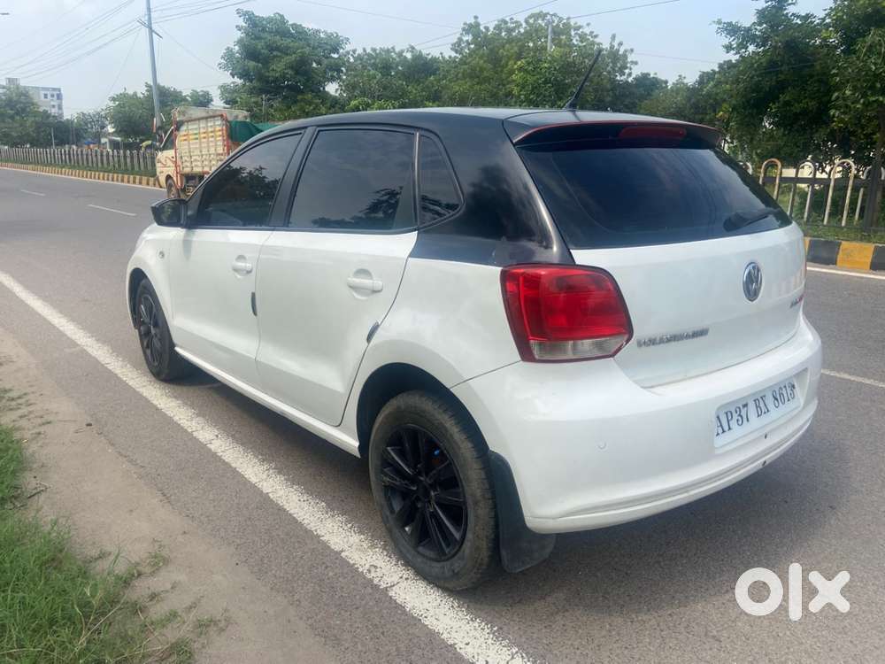 Volkswagen Polo 2013 Diesel 123000 Km Driven