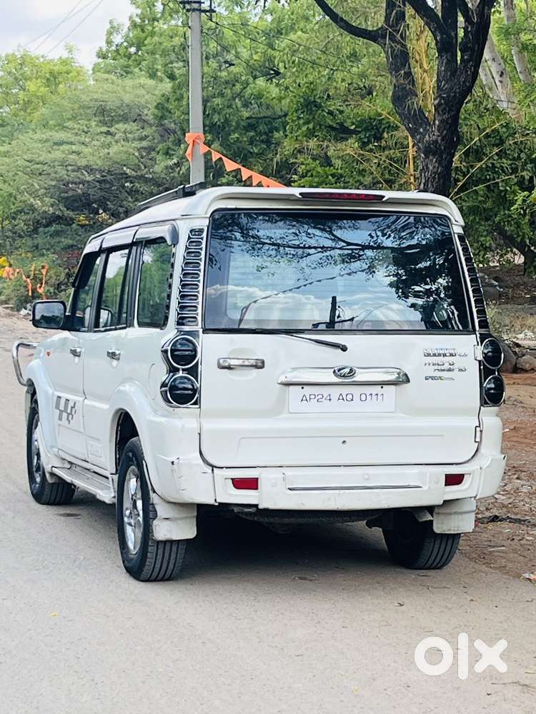 Mahindra Scorpio, 2011, Diesel