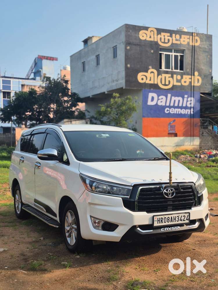 Toyota Innova Crysta 2.4 G Mt 8s, 2016, Diesel