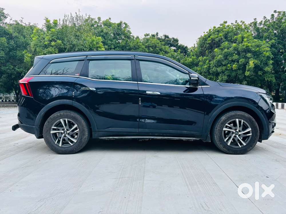 Mahindra Xuv700 2.2 Ax 5 Diesel At 7 Str, 2023, Diesel