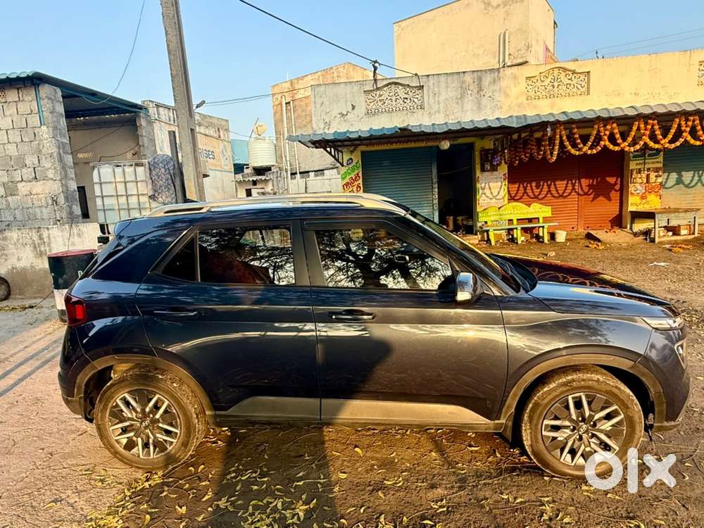 Hyundai Venue 2022 Diesel 85000 Km Driven