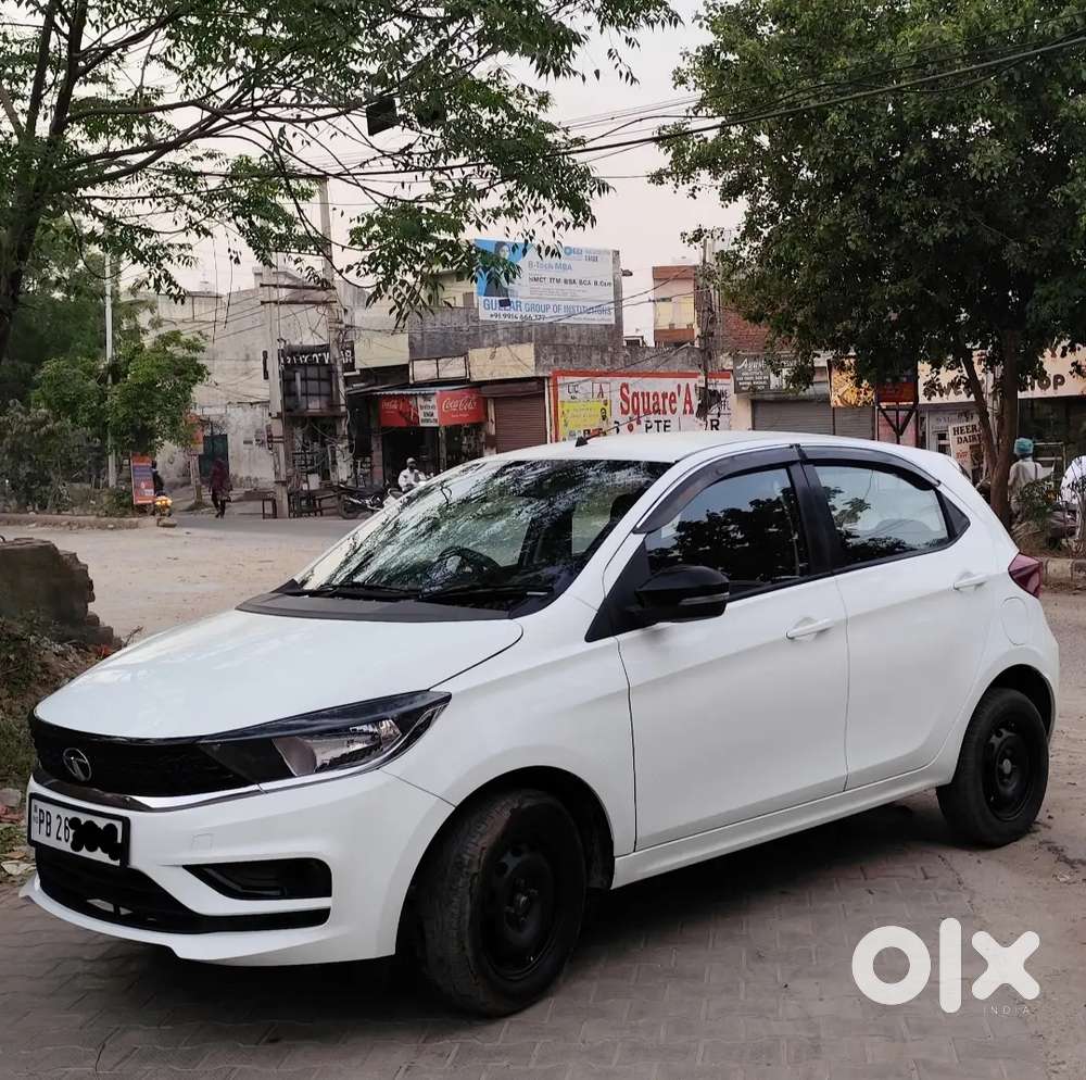 Tata Tiago Icng Xt