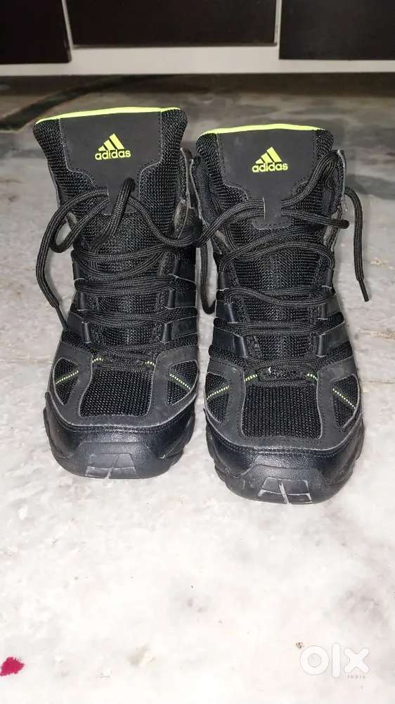 Adidas Xaphan Mid Black Trekking Hiking Shoes (Size 8) Men