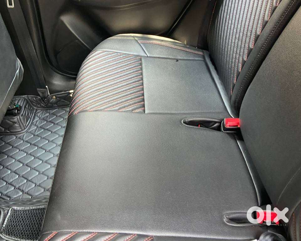 2023 Maruti Swift Zxi+ Black  Top Model  Like New Condition