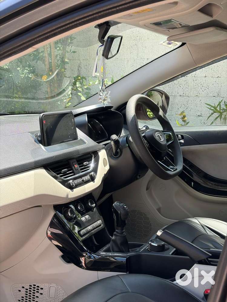 Tata Nexon 1.2 Revotron Xz, 2020, Petrol
