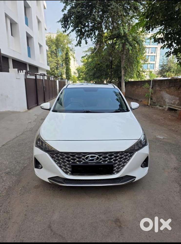 Hyundai Verna 2021 Diesel 97000 Km Driven