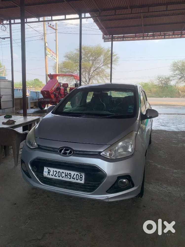 Hyundai Xcent 2016 Diesel Well Maintained