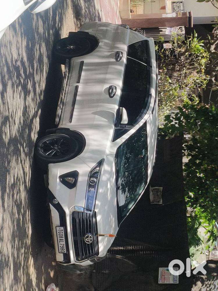 Toyota Innova Crysta 2.4 G Mt 7 Str, 2017, Diesel