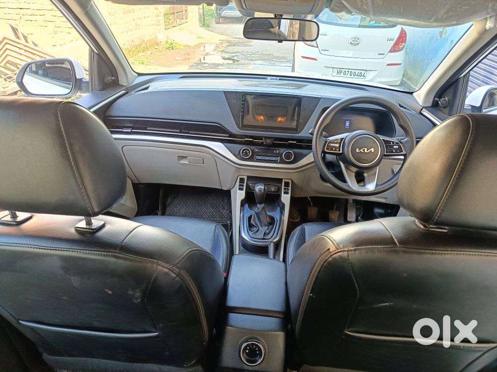 Kia Carens Clavis Hte, 2023, Petrol