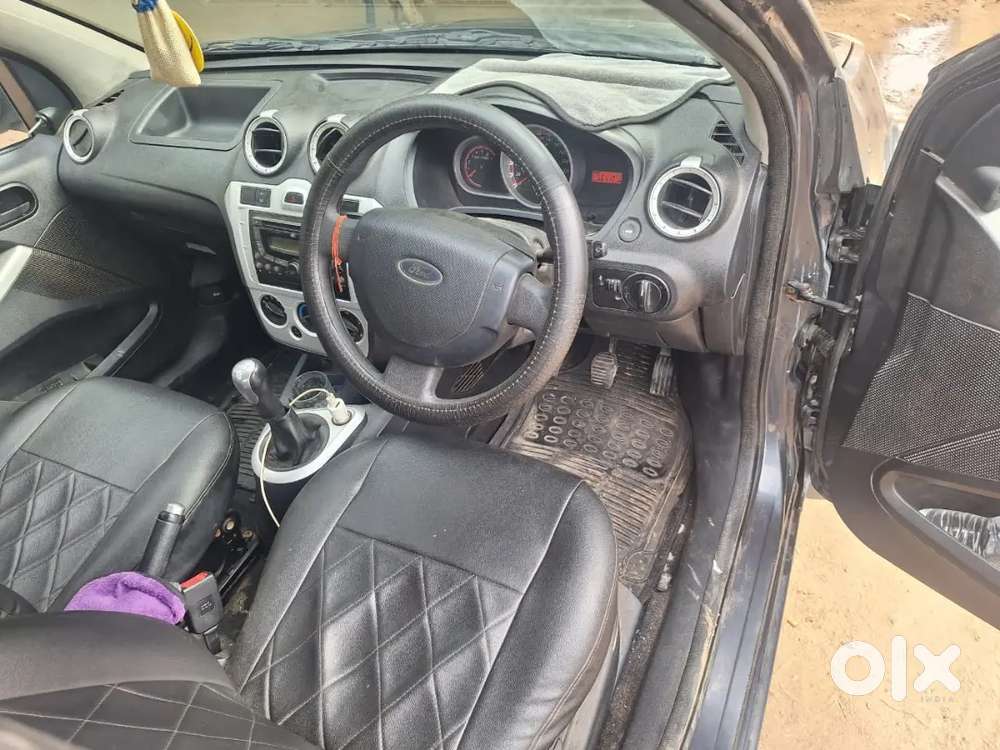 Ford Figo 2013 Petrol