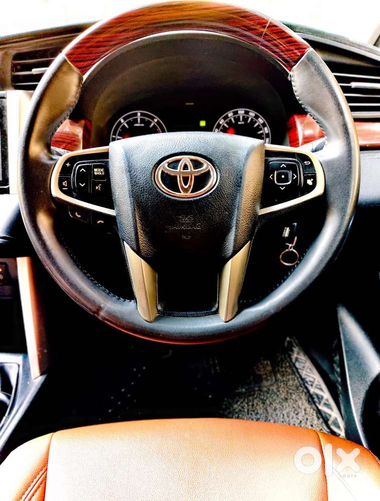 Toyota Innova Crysta 2.4 Gx Mt, 2018, Diesel